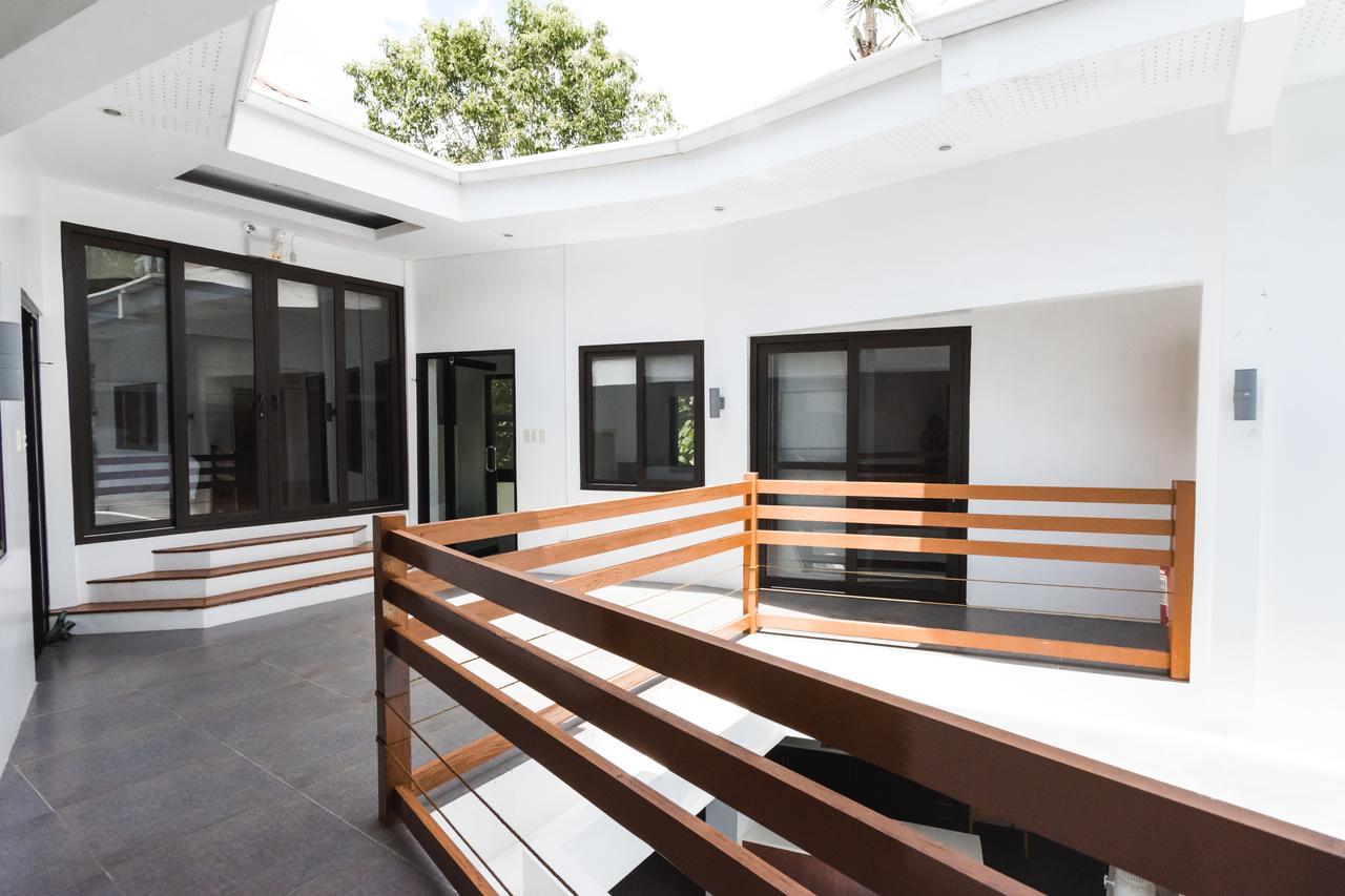The Whitehouse By The Sea Villa Панглао Екстериор снимка